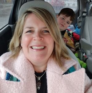 Meet your Posher, Dana